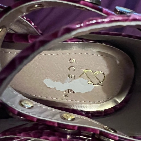 𝅺scene “Kara” fuchsia size 6.5 Heels (shoe dazzle) - Picture 10 of 10